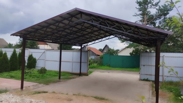 Двускатный автонавес для двора дачи, профлист